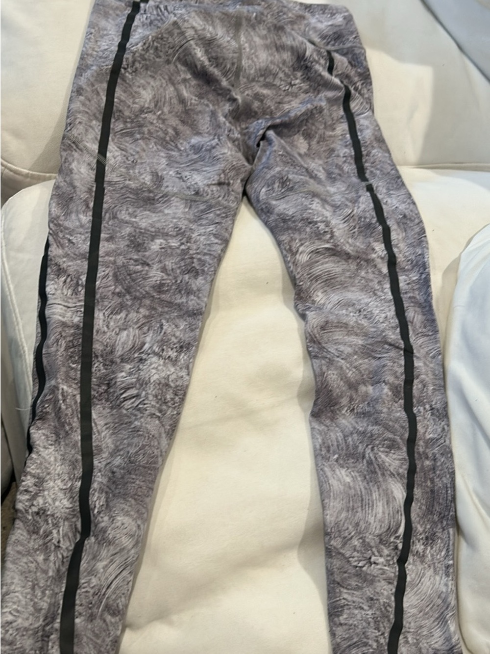 Gray Marbled Lululemon Leggings with Grey Side Stripes